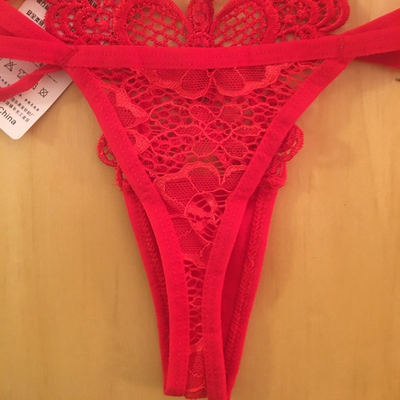 Sexy red panties, butterfly design, sequin accents - Picture 4 of 6